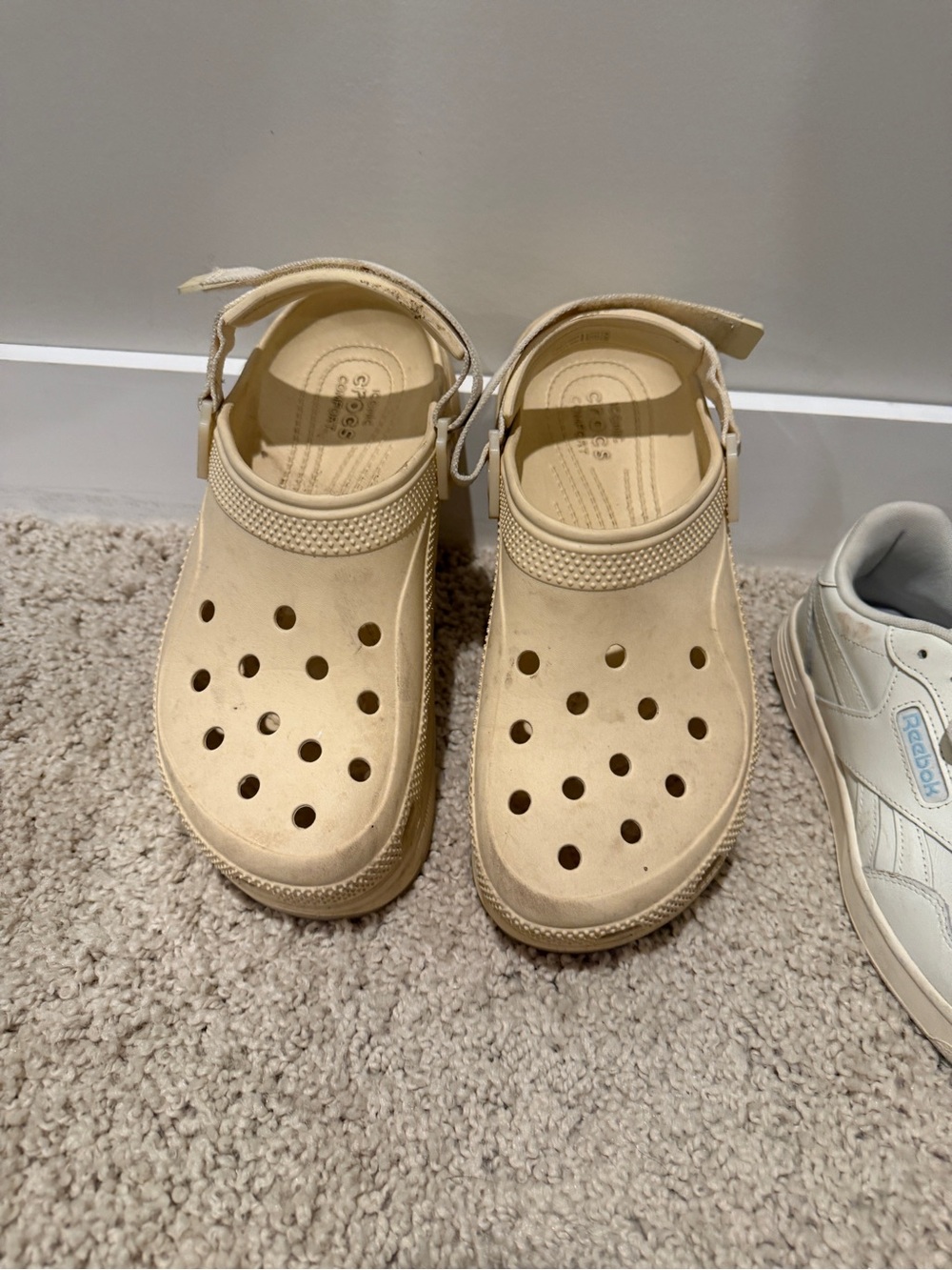 Women’s Cream Lightweight Clog Sandals